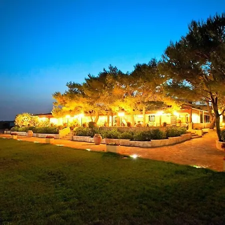 Tenuta Sant'emiliano * אוטרנטו