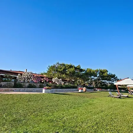 Tenuta Sant'emiliano * אוטרנטו